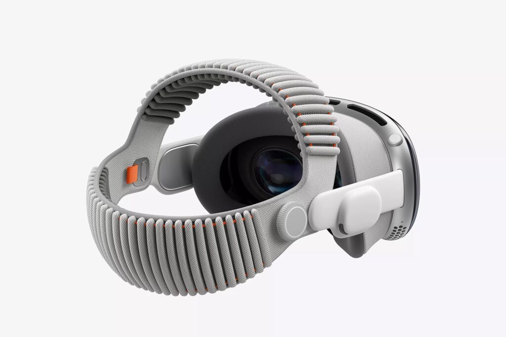 apple vision pro 2 headset back