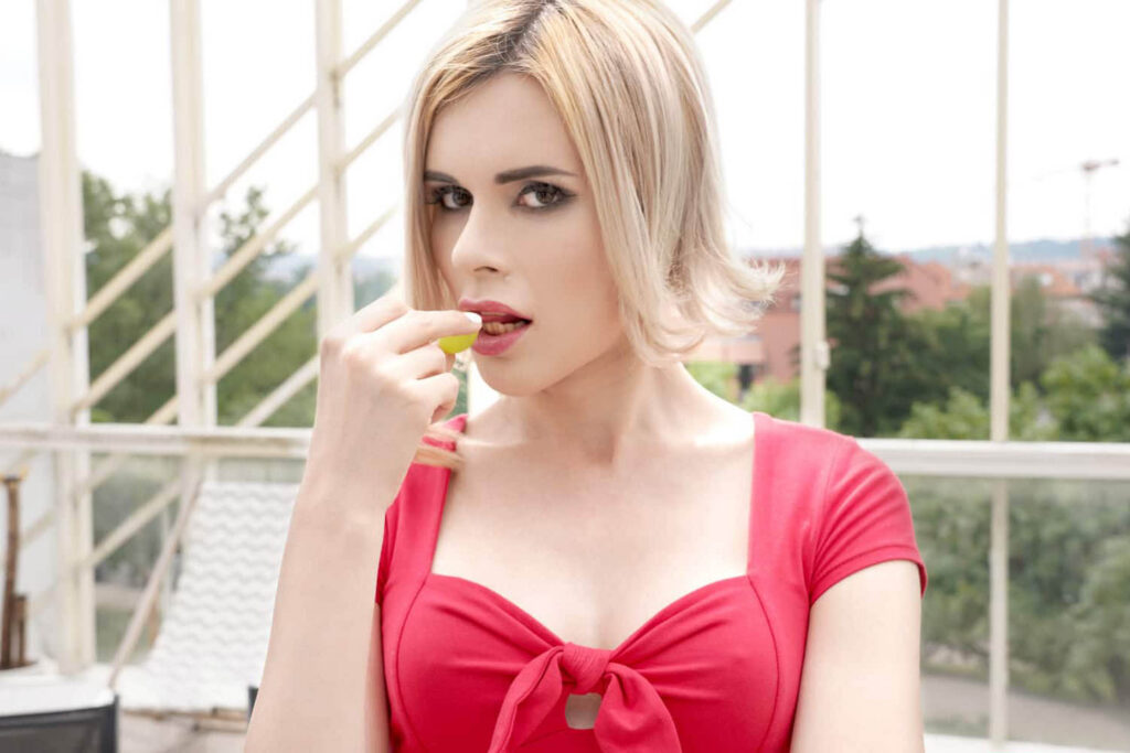 bare barbecue ts virtual lovers